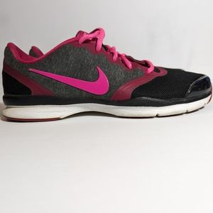Women's Nike Shoes Size 8